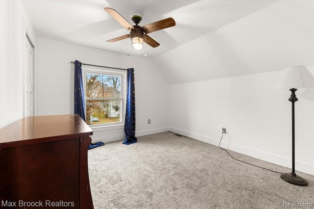 515 Clinton Street, Howell, MI 48843