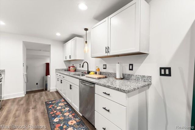 515 Clinton Street, Howell, MI 48843