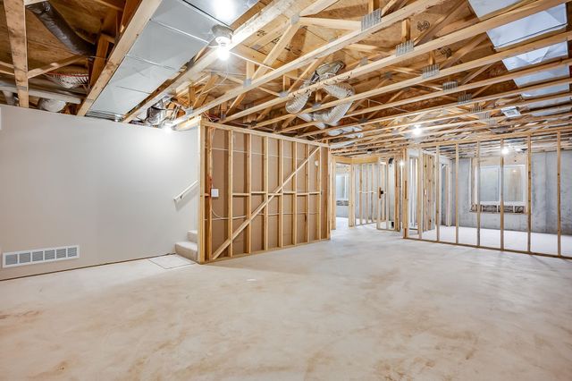 10745 W Sondra Ct, Maize, KS 67101