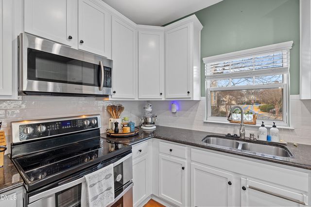 124 Braeside Court, Cary, NC 27519