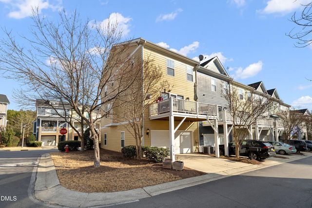 124 Braeside Court, Cary, NC 27519