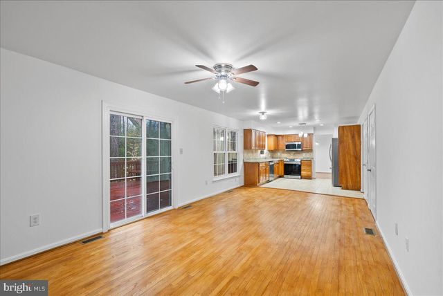 5535 SPANGLER LN, Woodbridge, VA 22193