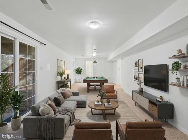 5535 SPANGLER LN, Woodbridge, VA 22193