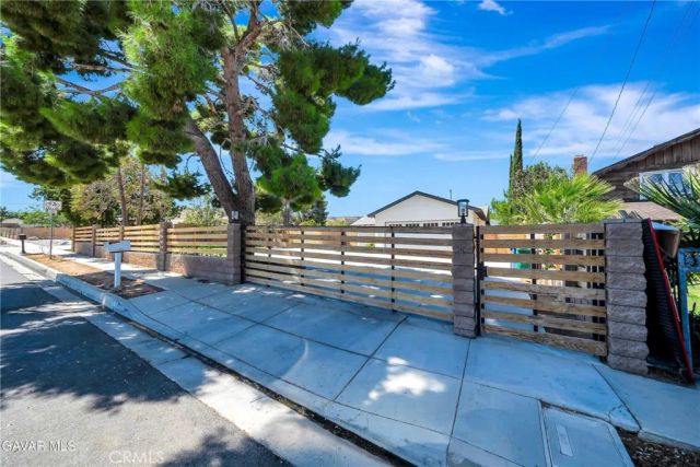 41623 55th St. West West, Lancaster, CA 93536