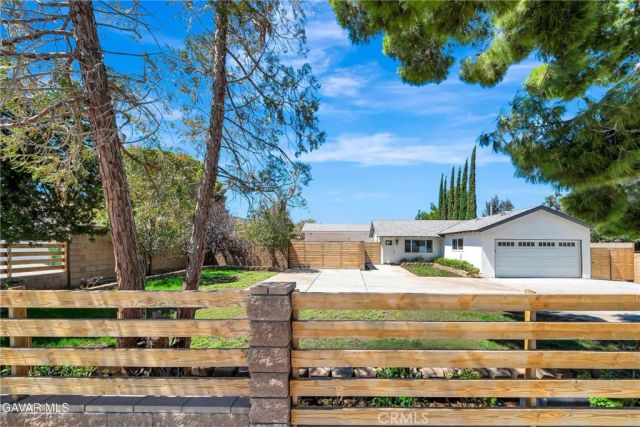 41623 55th St. West West, Lancaster, CA 93536