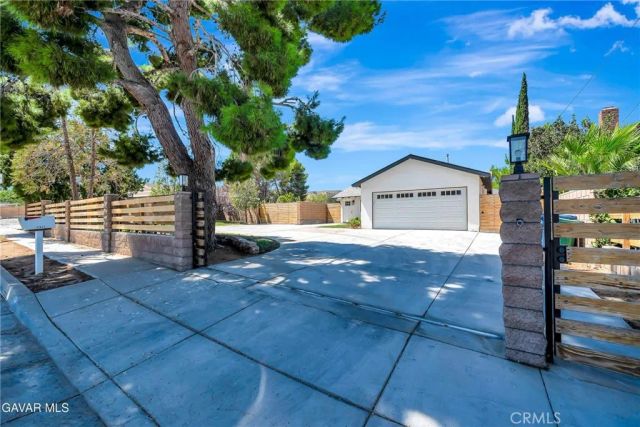 41623 55th St. West West, Lancaster, CA 93536