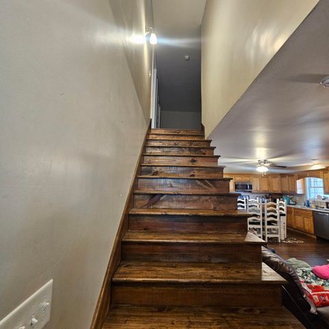 305 Poplar Hollow Road, London, KY 40744