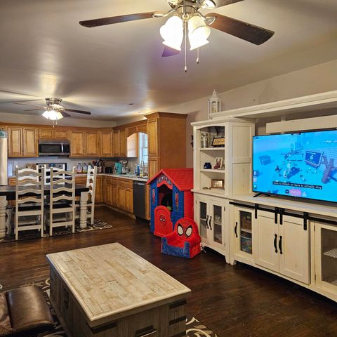 305 Poplar Hollow Road, London, KY 40744