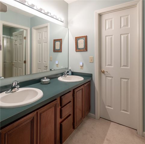 3906 W Summit Ridge Drive, Beavercreek, OH 45430