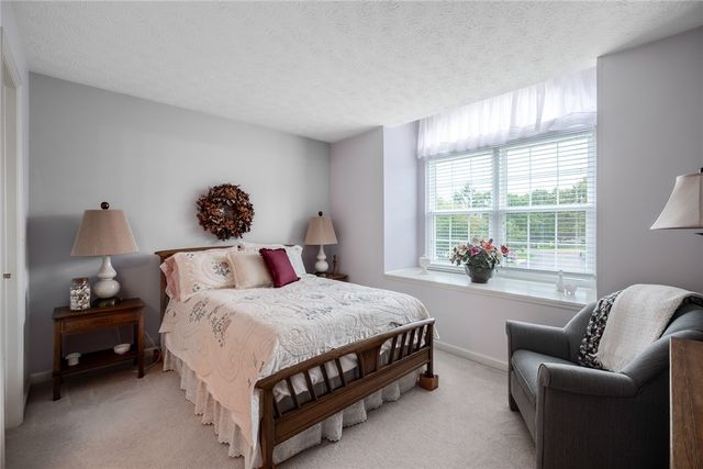 3906 W Summit Ridge Drive, Beavercreek, OH 45430