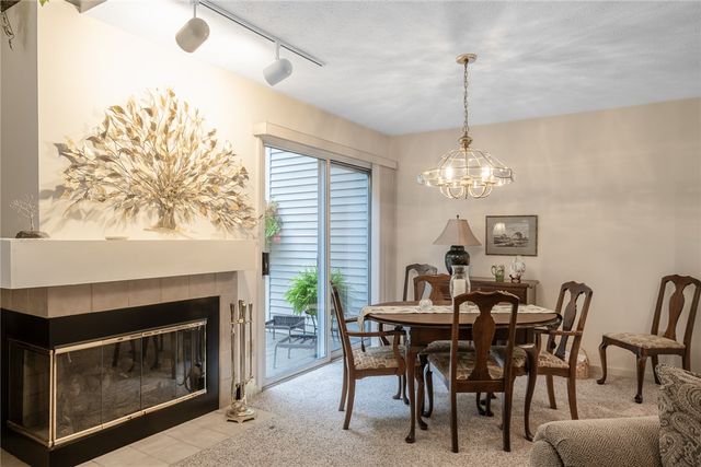 3906 W Summit Ridge Drive, Beavercreek, OH 45430
