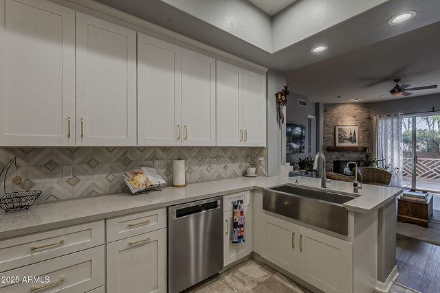 3800 S CANTABRIA Circle 1081, Chandler, AZ 85248