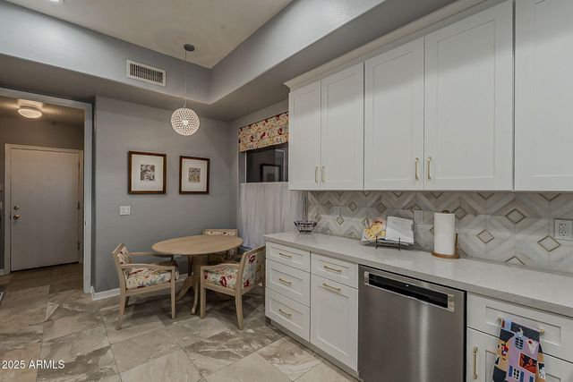 3800 S CANTABRIA Circle 1081, Chandler, AZ 85248