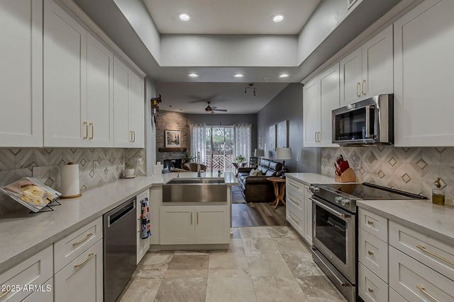 3800 S CANTABRIA Circle 1081, Chandler, AZ 85248