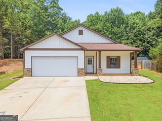 752 Stable View Loop, Dallas, GA 30132