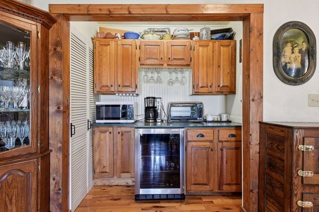 669 FM 480, Center Point, TX 78010