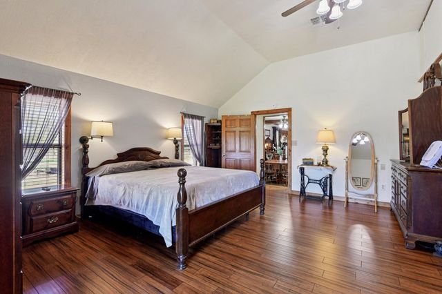 669 FM 480, Center Point, TX 78010