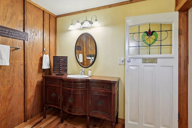 669 FM 480, Center Point, TX 78010