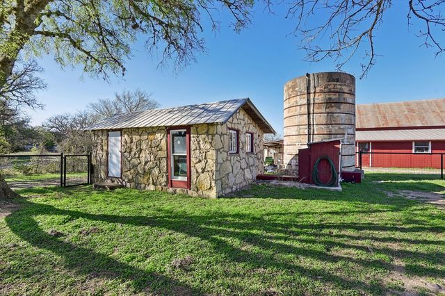 669 FM 480, Center Point, TX 78010