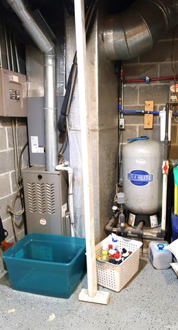 5689 E Bland Road, Bloomfield, IN 47424