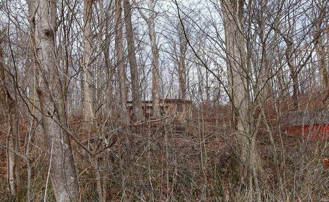 5689 E Bland Road, Bloomfield, IN 47424