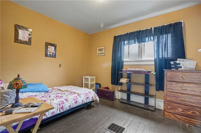 18280 5th Street, Beloit, OH 44609