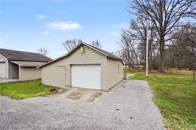 18280 5th Street, Beloit, OH 44609