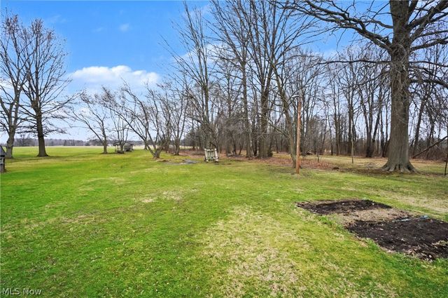 18280 5th Street, Beloit, OH 44609