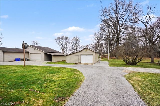 18280 5th Street, Beloit, OH 44609