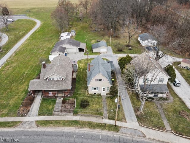 18280 5th Street, Beloit, OH 44609