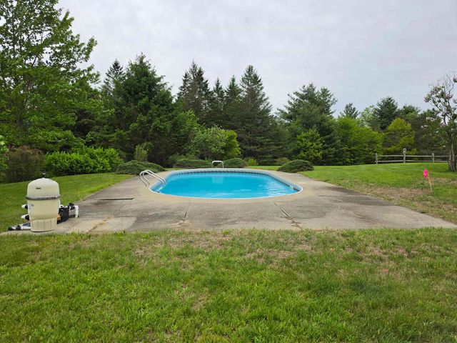 1011 Townline Road, Mendon, VT 05701