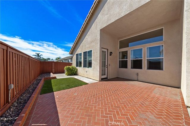 30255 Fetzer Circle, Murrieta, CA 92563