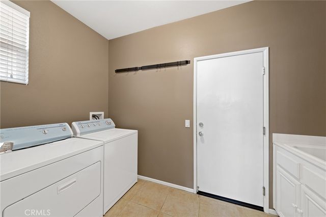30255 Fetzer Circle, Murrieta, CA 92563
