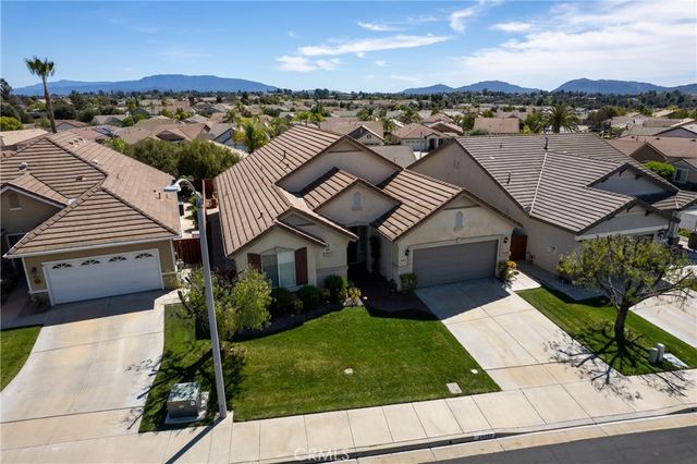 30255 Fetzer Circle, Murrieta, CA 92563