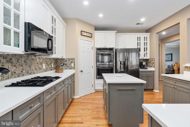 2636 CAST OFF LOOP, Woodbridge, VA 22191