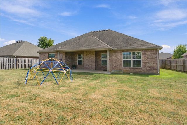 4204 SW Slate Lane, Bentonville, AR 72712
