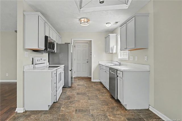 153 Rushmore Court, Raeford, NC 28376