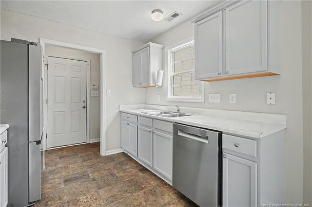 153 Rushmore Court, Raeford, NC 28376