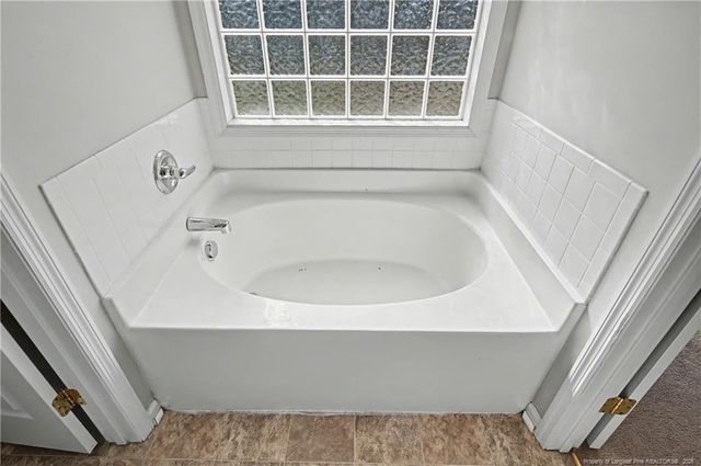 153 Rushmore Court, Raeford, NC 28376