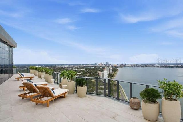 3015 S YSABELLA AVENUE 2104, Tampa, FL 33629