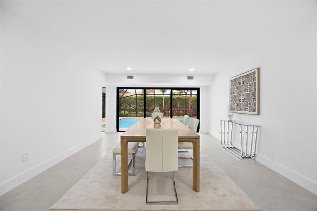 7571 Estrella Circle, Boca Raton, FL 33433