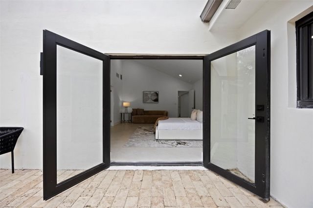 7571 Estrella Circle, Boca Raton, FL 33433