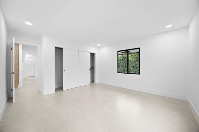 7571 Estrella Circle, Boca Raton, FL 33433