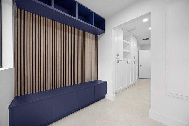 7571 Estrella Circle, Boca Raton, FL 33433