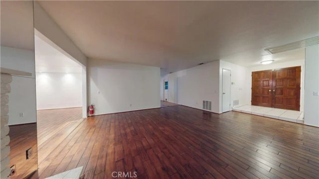 2521 Electric, Upland, CA 91784