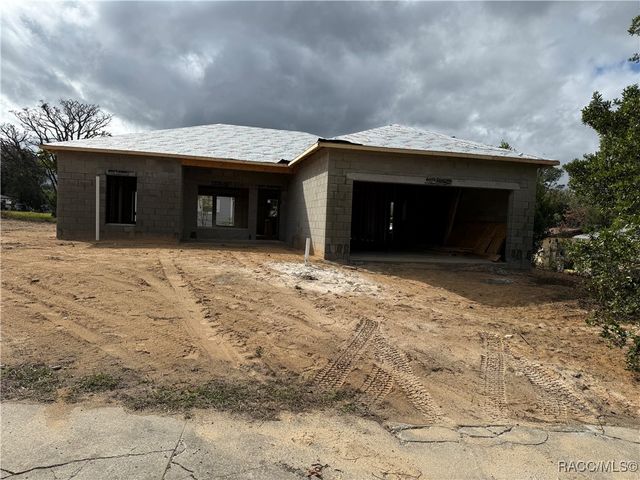 9410 N Milam Way, Citrus Springs, FL 34434