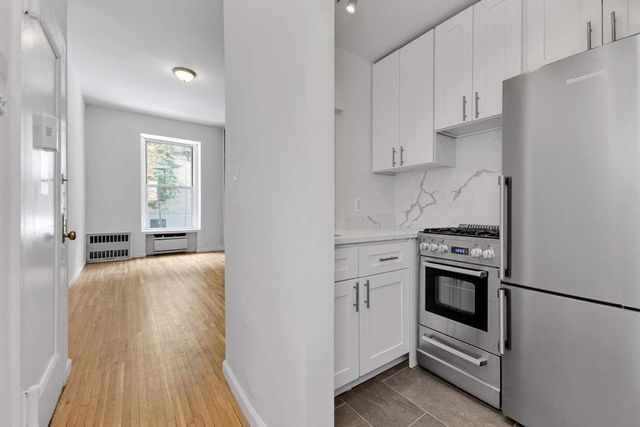 419 E 87th St Apt A, New York City, NY 10128