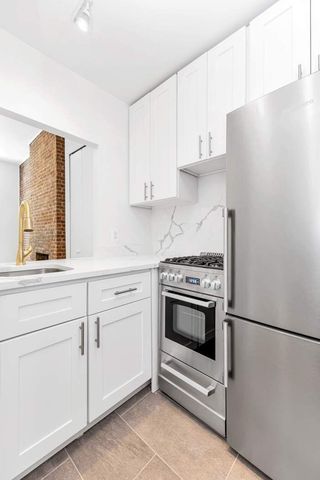 419 E 87th St Apt A, New York City, NY 10128