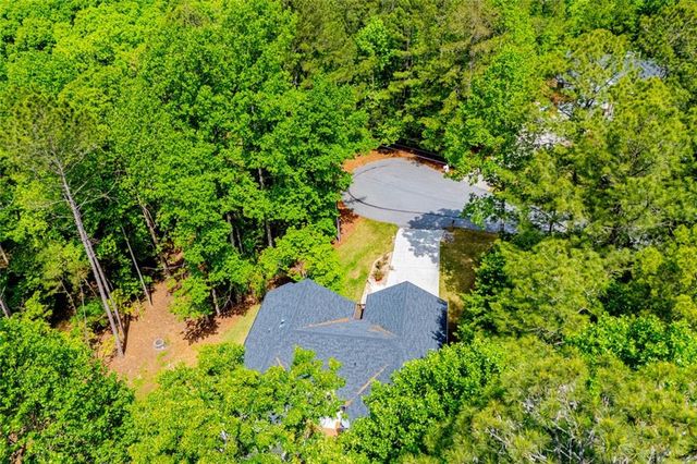 8047 Longleaf Court, Villa Rica, GA 30180