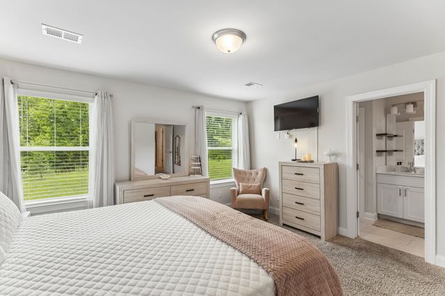 802 Arrington Way, Columbia, TN 38401
